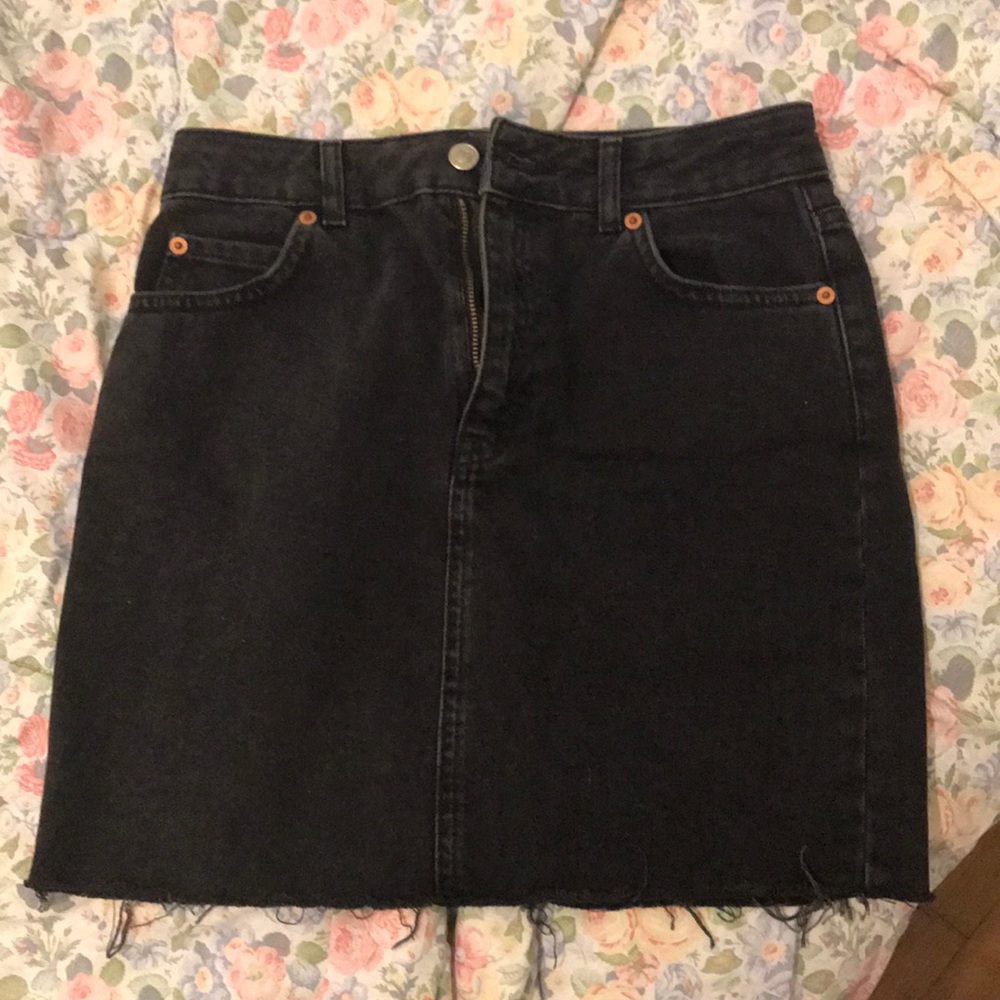 Top shop moto black denim mini skirt